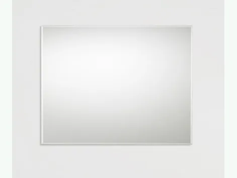 Specchiera Tau con sottile cornice in legno laccato bianco di Fratelli Elli