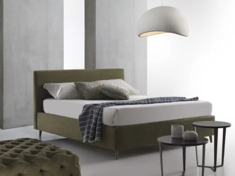 Letto Peter in tessuto di GR Salotti