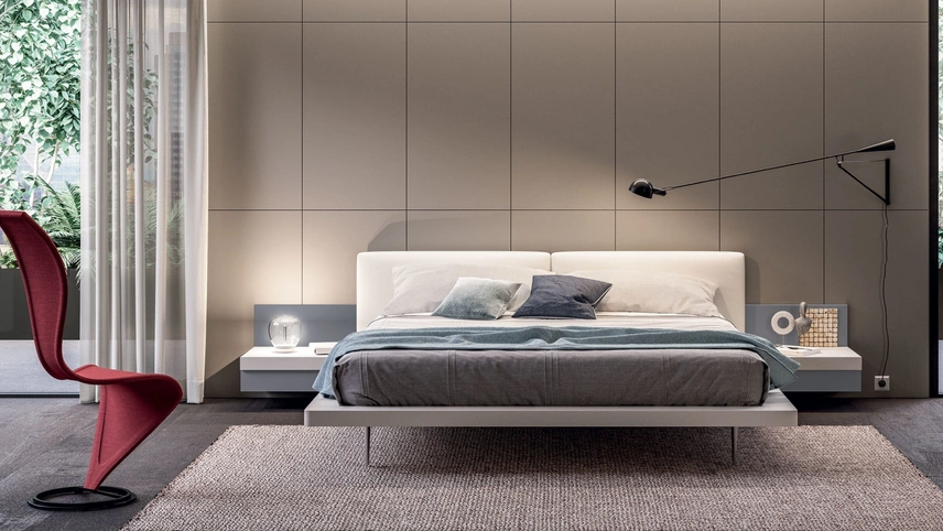 Letto Giulietta con testiera in ecopelle di Tagliabue Mobili