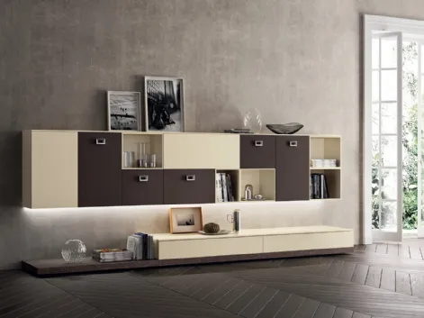 Parete Attrezzata Living Exclusiva in laccato Beige e Pelle Ebano di Scavolini