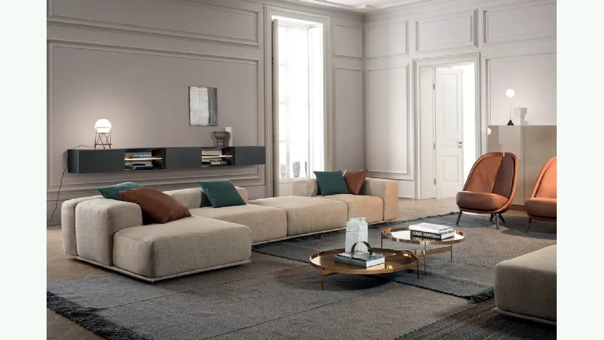 Salotto Delano divano lineare con penisola componibile rivestimento tessuto di Pianca