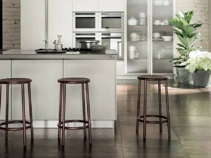 Sgabello Nizza in alluminio verniciato di Scavolini