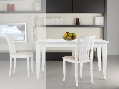 Sedia SD751 in legno laccato bianco con seduta in tessuto imbottito di Fratelli Elli