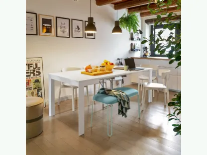 Consolle aperta Eminence allungabile con piano in nobilitato bianco e base in faggio bianco Eminence di Connubia