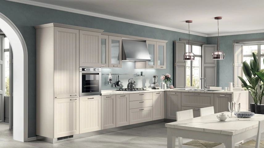 Cucina Classica con penisola Colony 04 in laccato Bianco a doghe di Scavolini