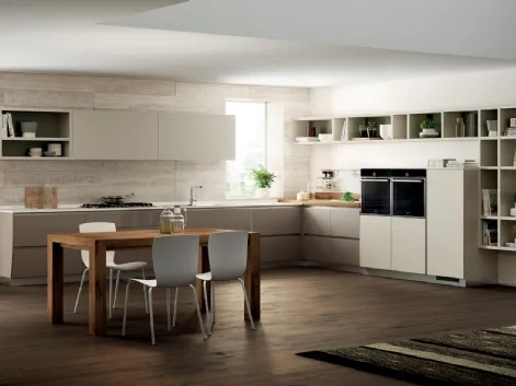 Cucina Moderna Flux Swing in laccato lucido Visone e opaco Tortora di Scavolini