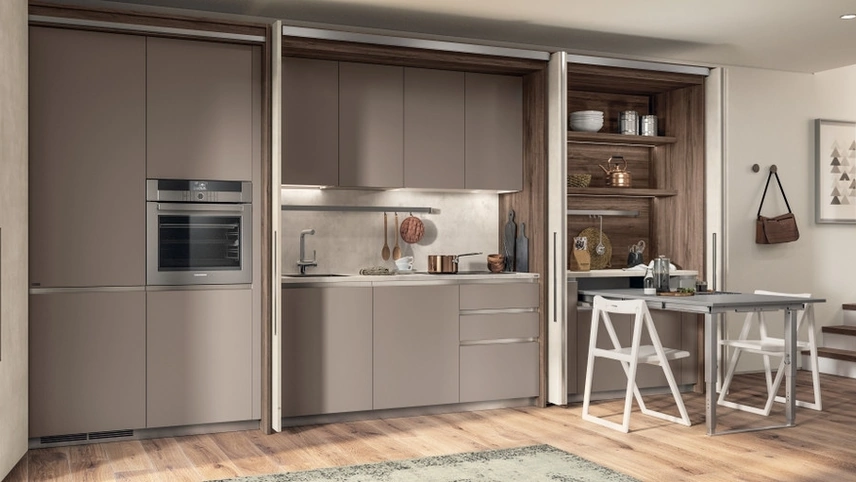 Cucina su misura salvaspazio Boxi 06 Grigio Selce di Scavolini